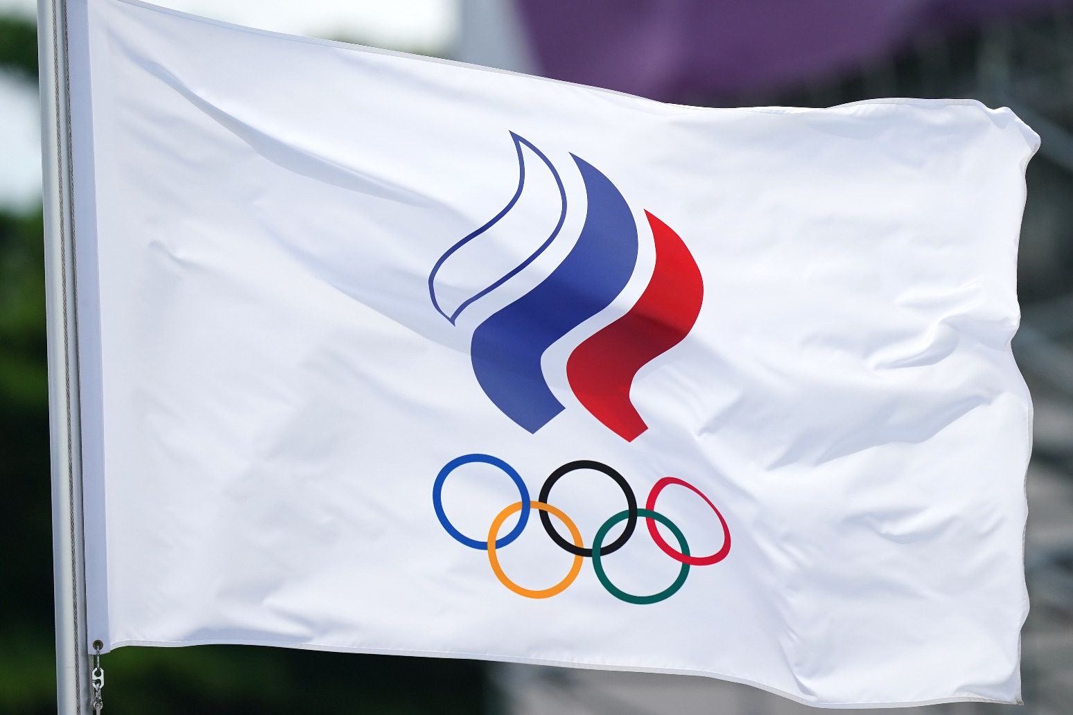 IOC warns Ukrainian athletes against Olympic boycott over Russian participation 